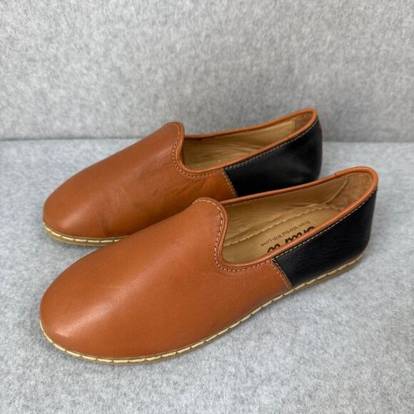 Charix Women's Size 38 / US 8 Handmade Leather Slip-On Loafers Black Brown Flats - Picture 1 of 12